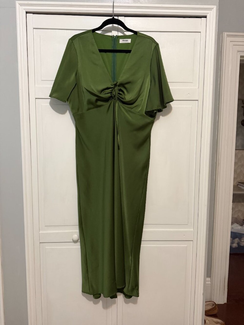 Showpo Olive Green Ruched Front Midi Dress Women's Size 16 - Picture 2 of 5